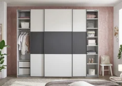 Armoire à portes coulissantes METRINO-SchlafKONTOR Sale