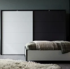 Armoire à portes coulissantes HIGH ROCK