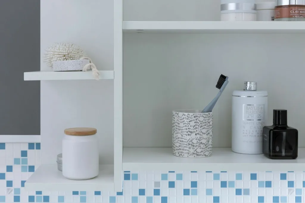 Armoire de toilette BANG KRUAI-Skyport New