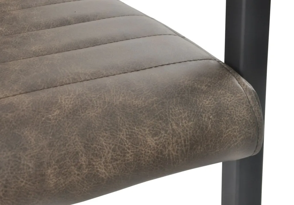 Lot de 2 chaises à piètement luge SUKARAJA-Salesfever Hot