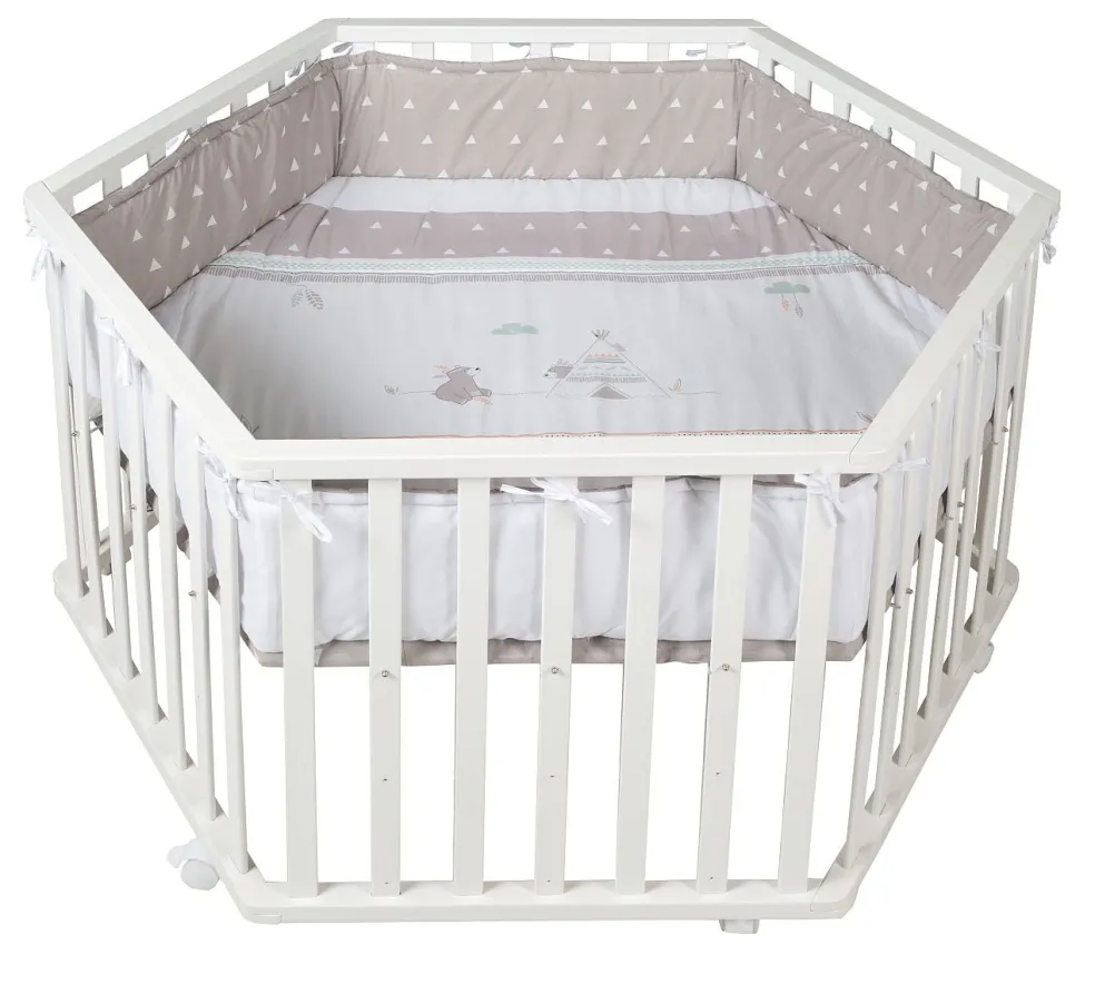 Parc pour bébé hexagonal ton blanc