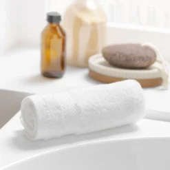 Serviette invité UNI