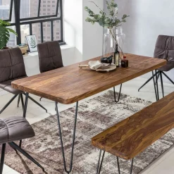 Table à dîner PHU KRADUNG-Skyport Hot