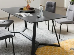 Table de repas BERINGEN