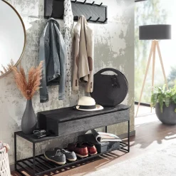 Vestiaire AGUAYTIA-Skyport Hot